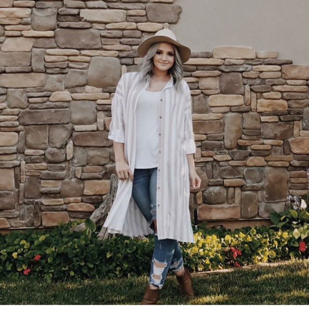 Tan white striped button-front pocket dress kimono